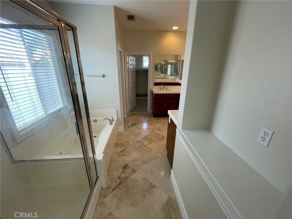 MLS #IV25257204 image #32