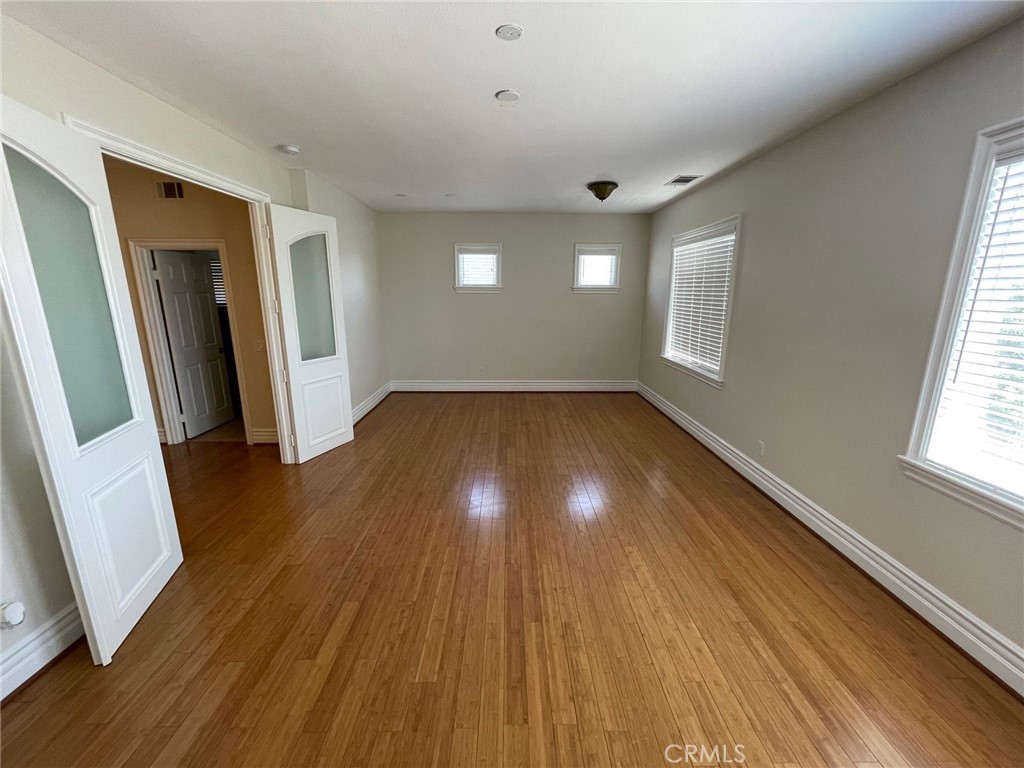 MLS #IV25257204 image #37