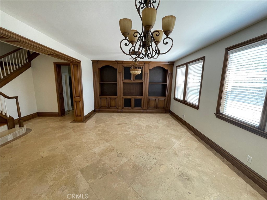 MLS #IV25257204 image #4