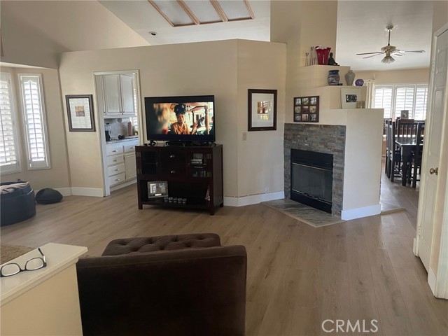 MLS #IV25258109 image #3