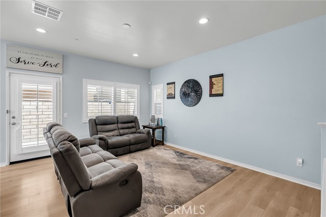 MLS #IV25258283 image #9