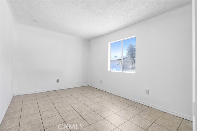 MLS #IV25258542 image #10