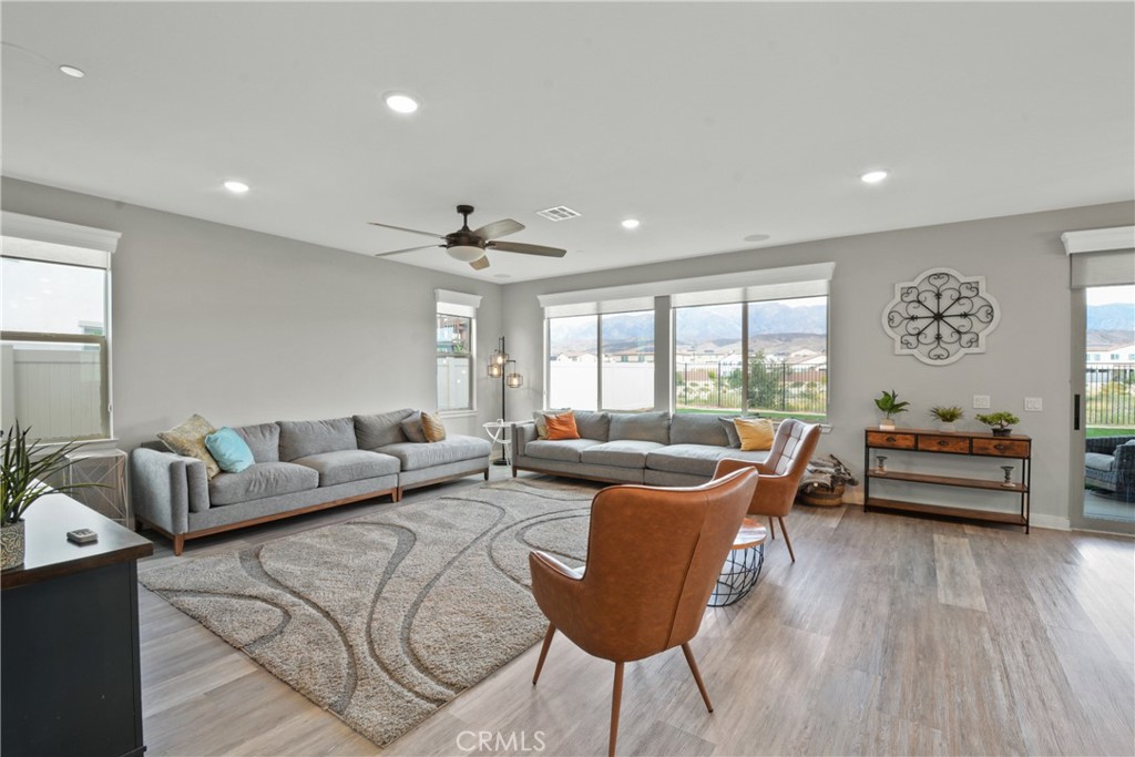 MLS #IV25259588 image #19