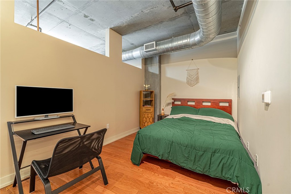 MLS #IV25259809 image #5