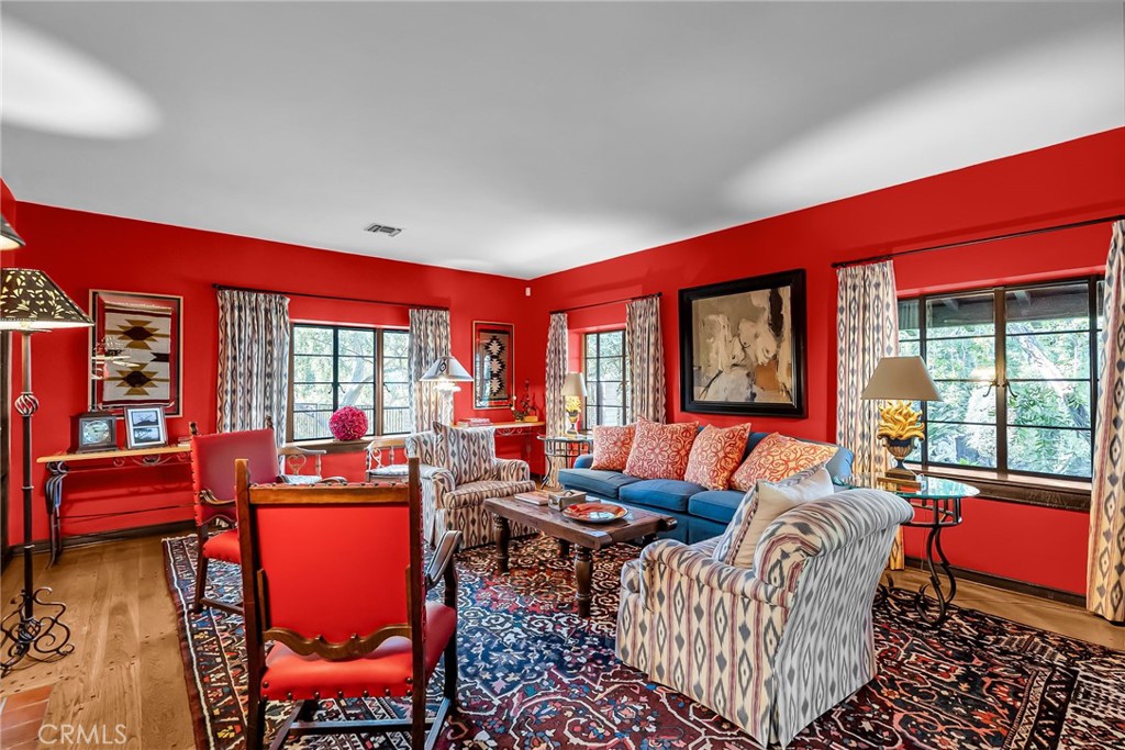 MLS #IV25260007 image #15