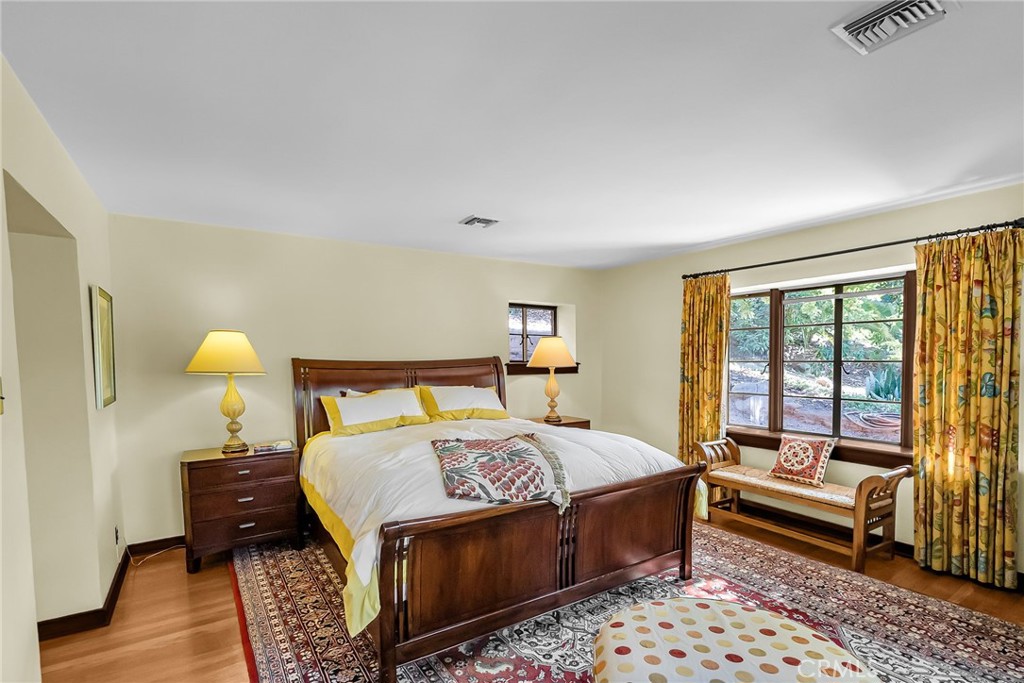 MLS #IV25260007 image #37