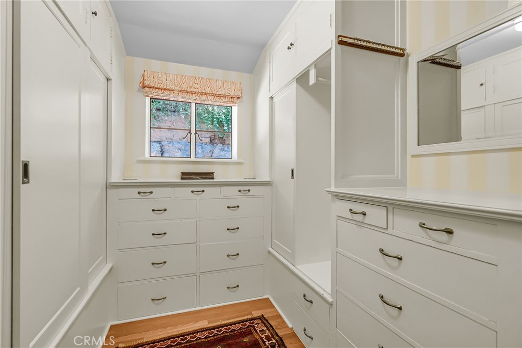 MLS #IV25260007 image #38