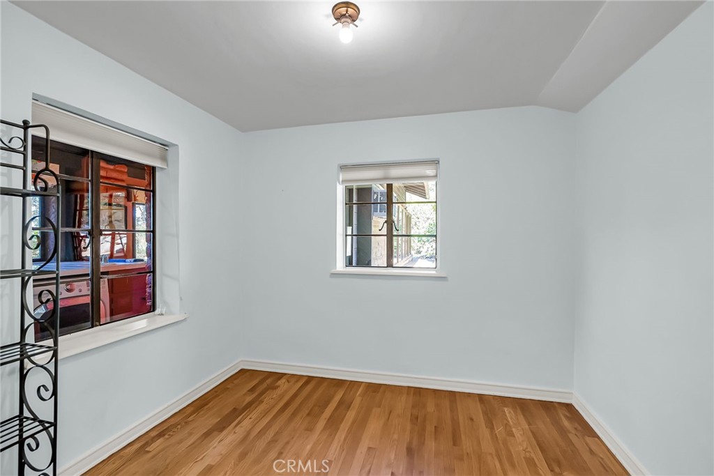 MLS #IV25260007 image #40