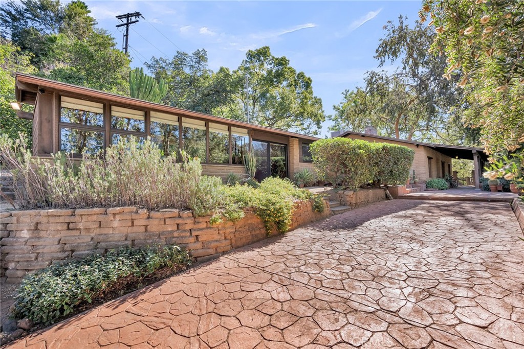 MLS #IV25260007 image #60