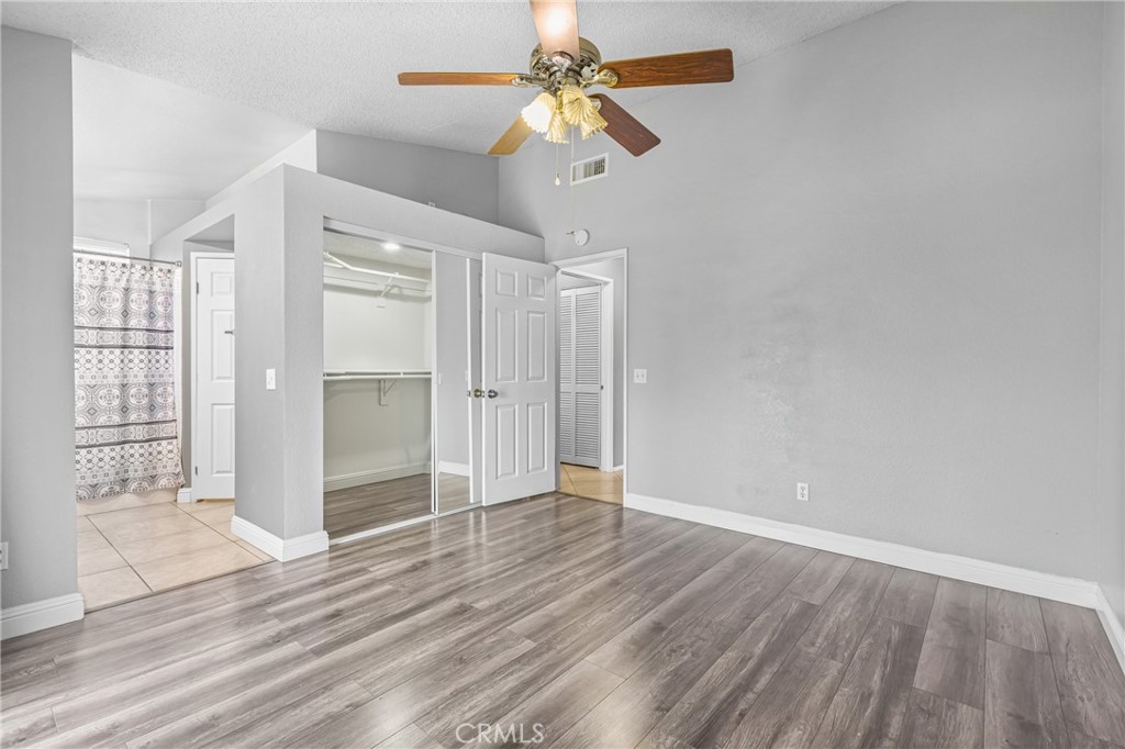 MLS #IV25260383 image #12