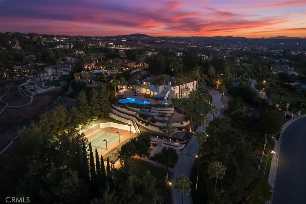 MLS #IV25260935 image #0