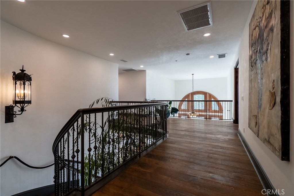 MLS #IV25260935 image #28