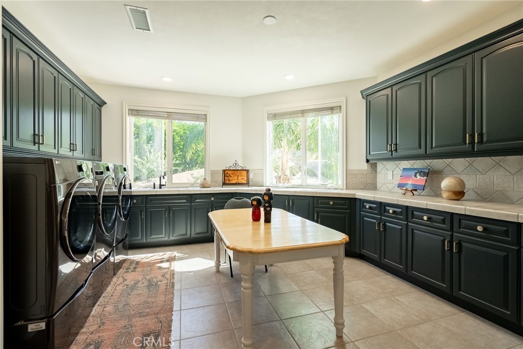 MLS #IV25260935 image #46