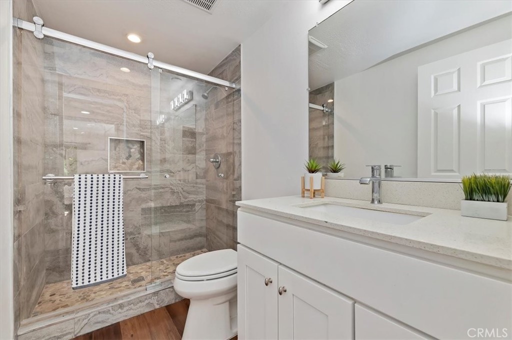 MLS #IV25261211 image #19