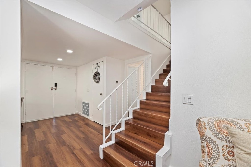 MLS #IV25261211 image #24