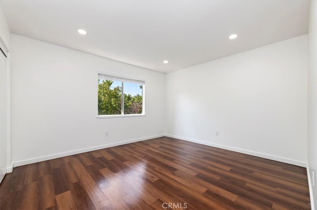 MLS #IV25261211 image #25