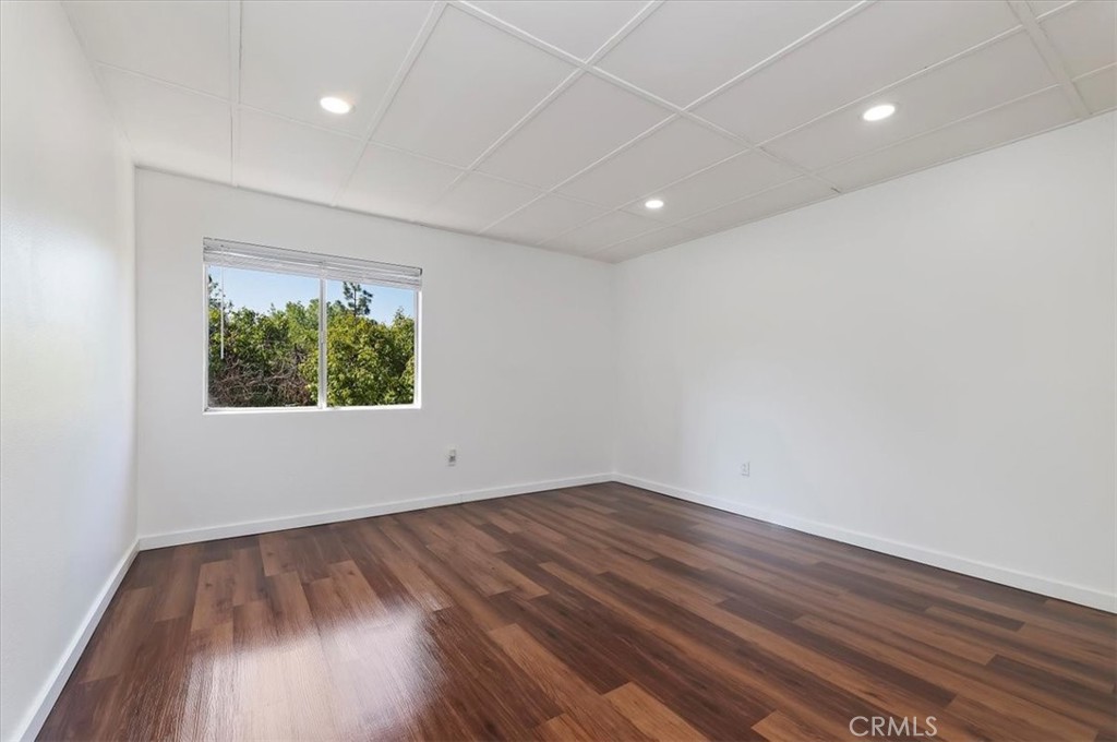 MLS #IV25261211 image #30