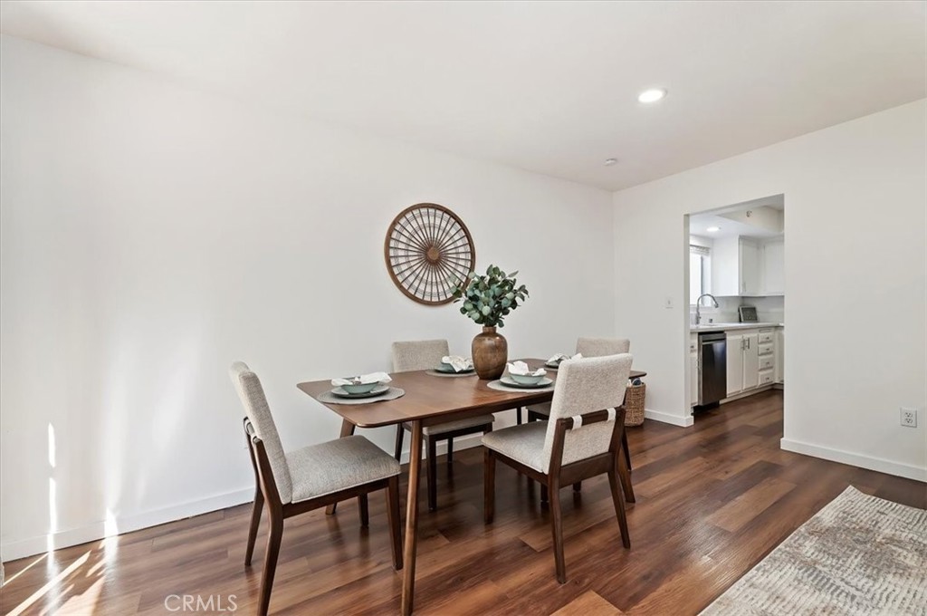 MLS #IV25261211 image #9