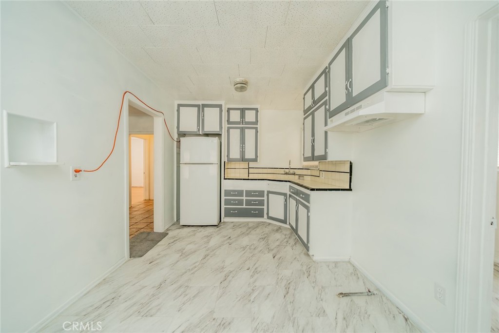 MLS #IV25261503 image #10