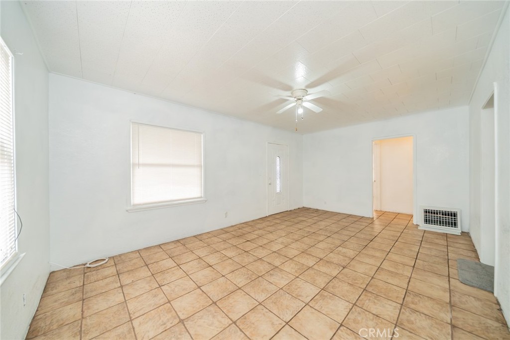 MLS #IV25261503 image #6