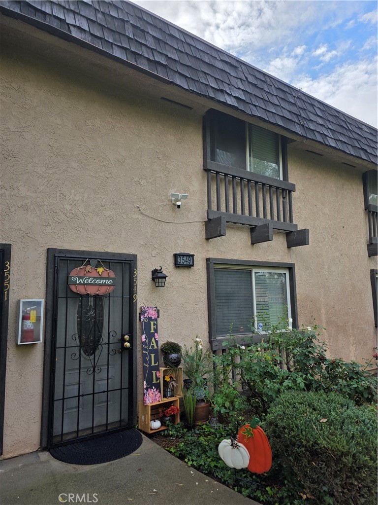 MLS #IV25261638 image #0