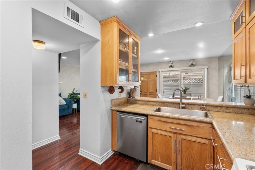 MLS #IV25261747 image #15