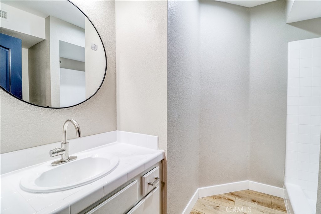 MLS #IV25262289 image #23