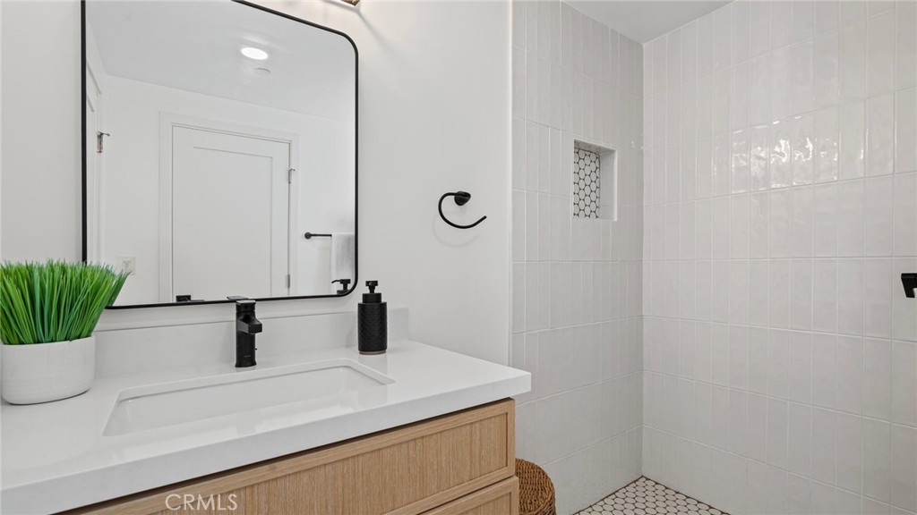 MLS #IV25262972 image #33