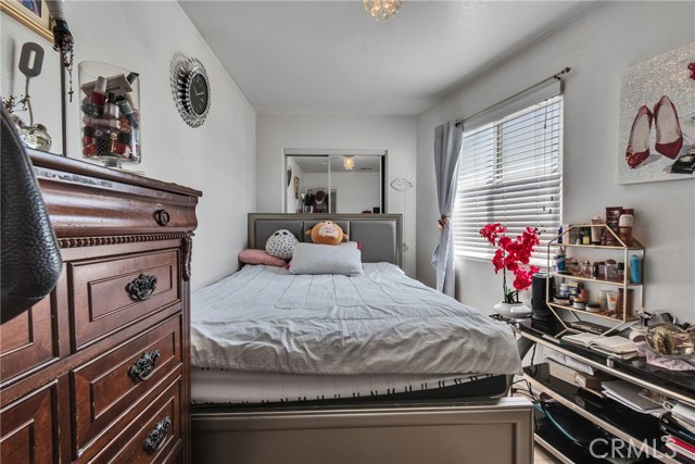 MLS #IV25263392 image #19