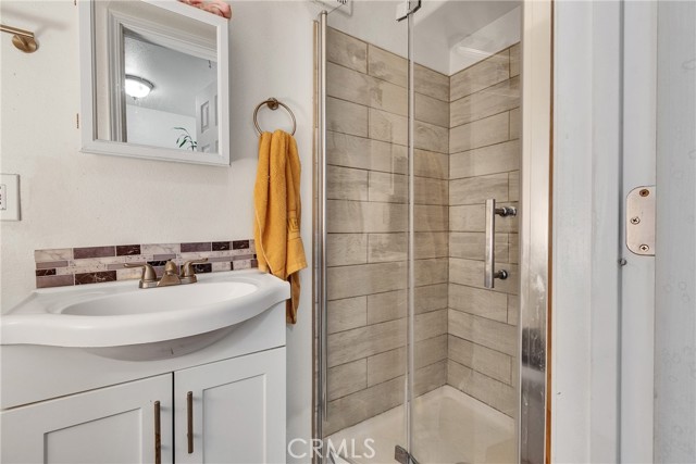 MLS #IV25263392 image #33