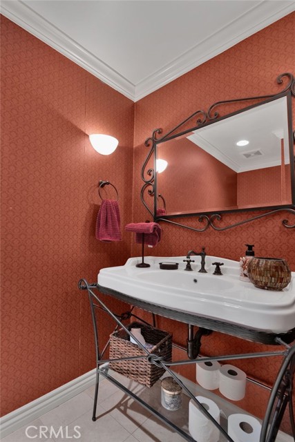 MLS #IV25263401 image #34