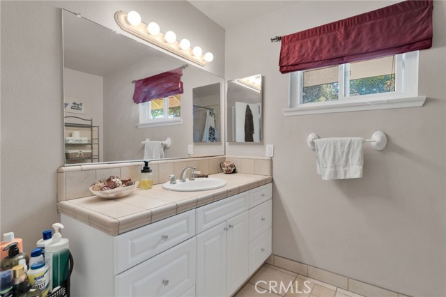 MLS #IV25263401 image #41