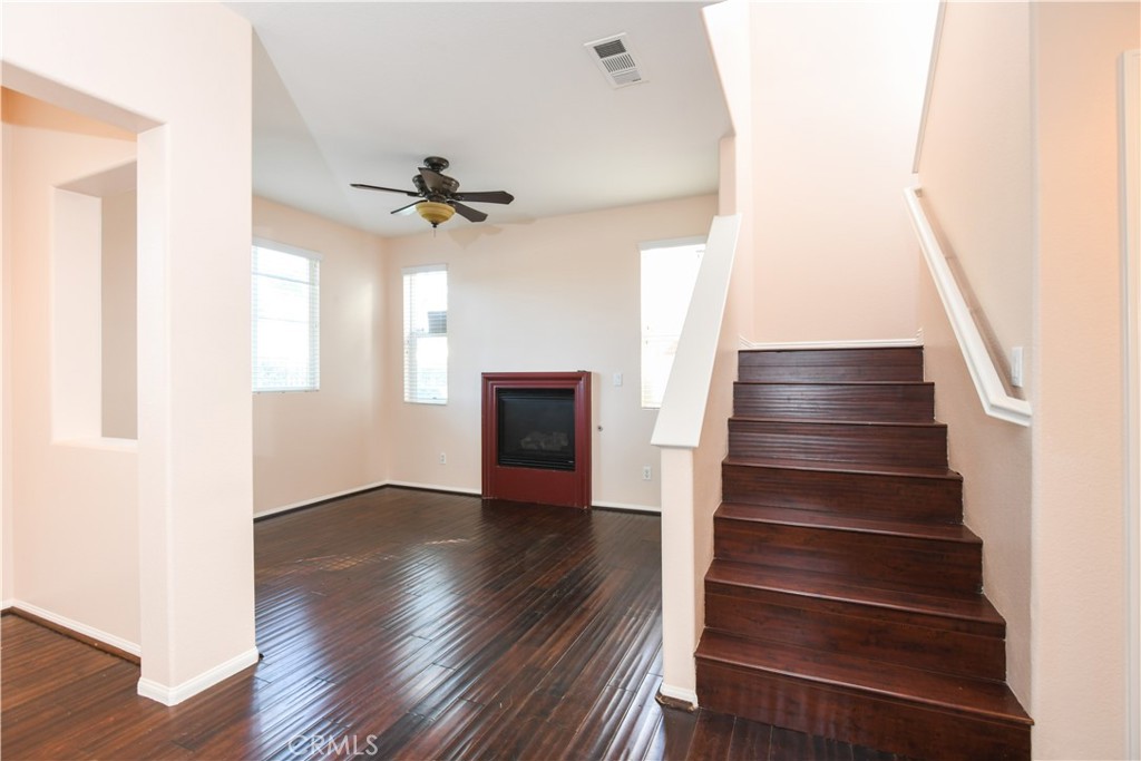 MLS #IV25263602 image #14