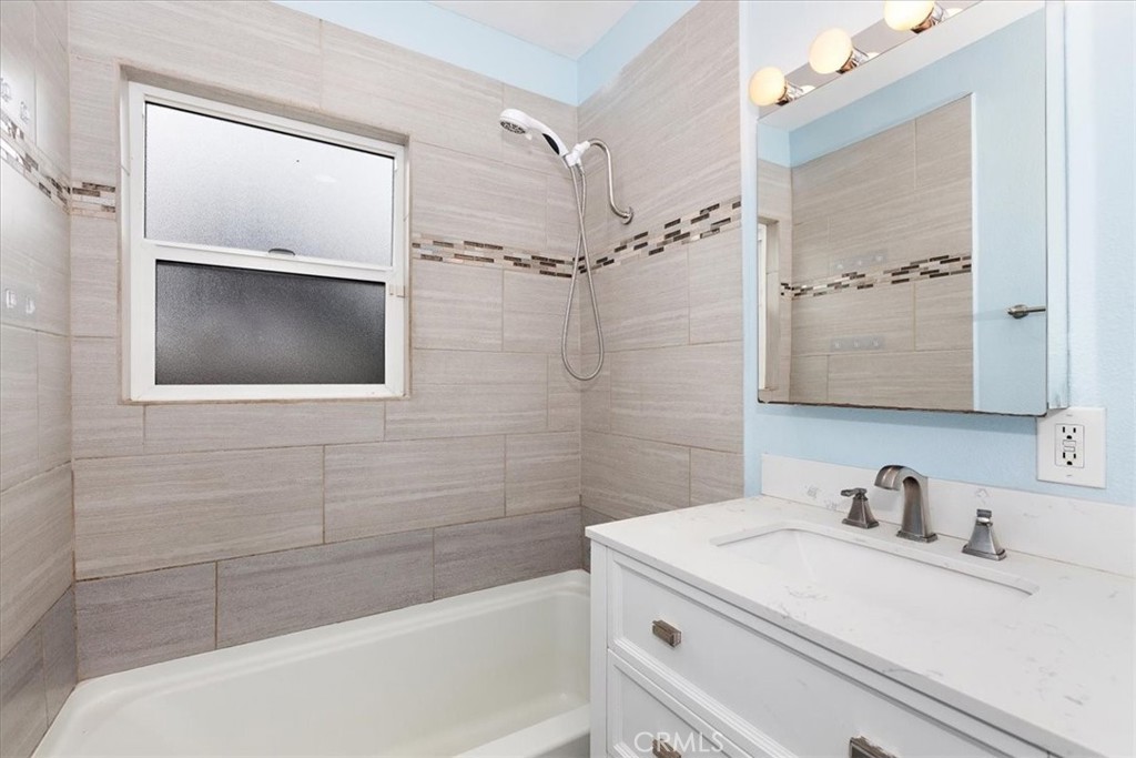 MLS #IV25264039 image #6