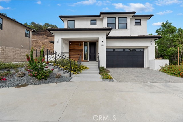 MLS #IV25265340 image #1