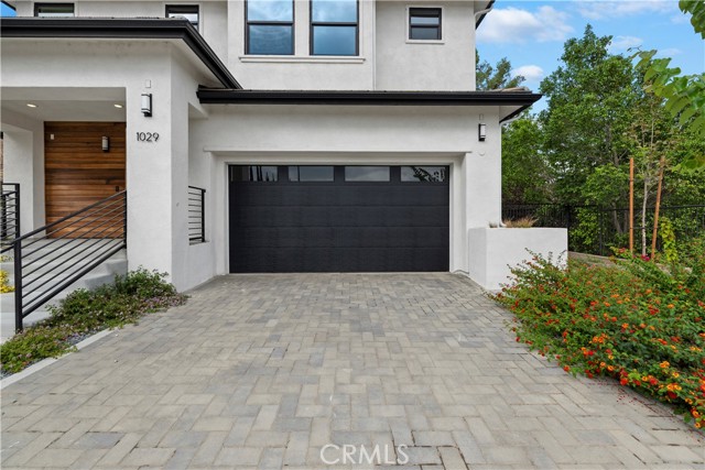 MLS #IV25265340 image #2