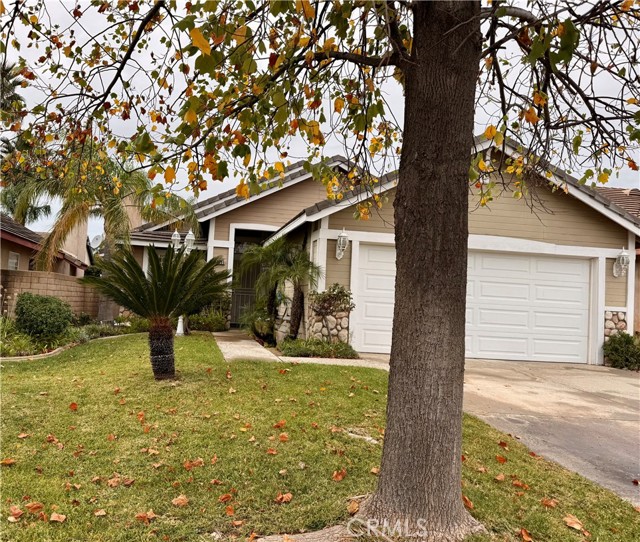 MLS #IV25265910 image #1