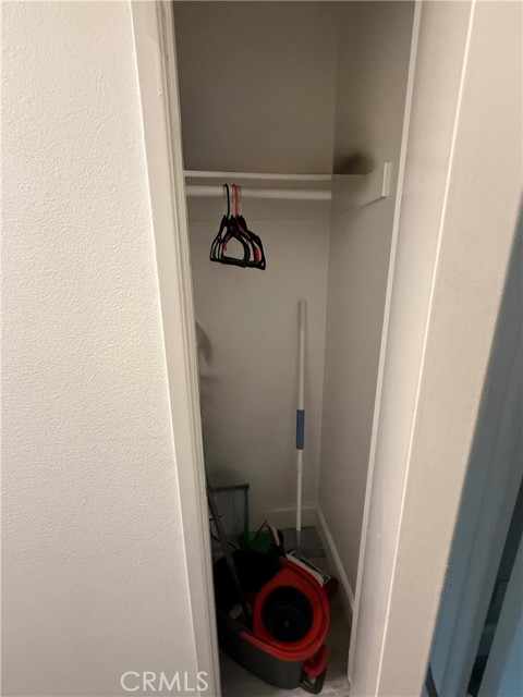 MLS #IV25265910 image #11