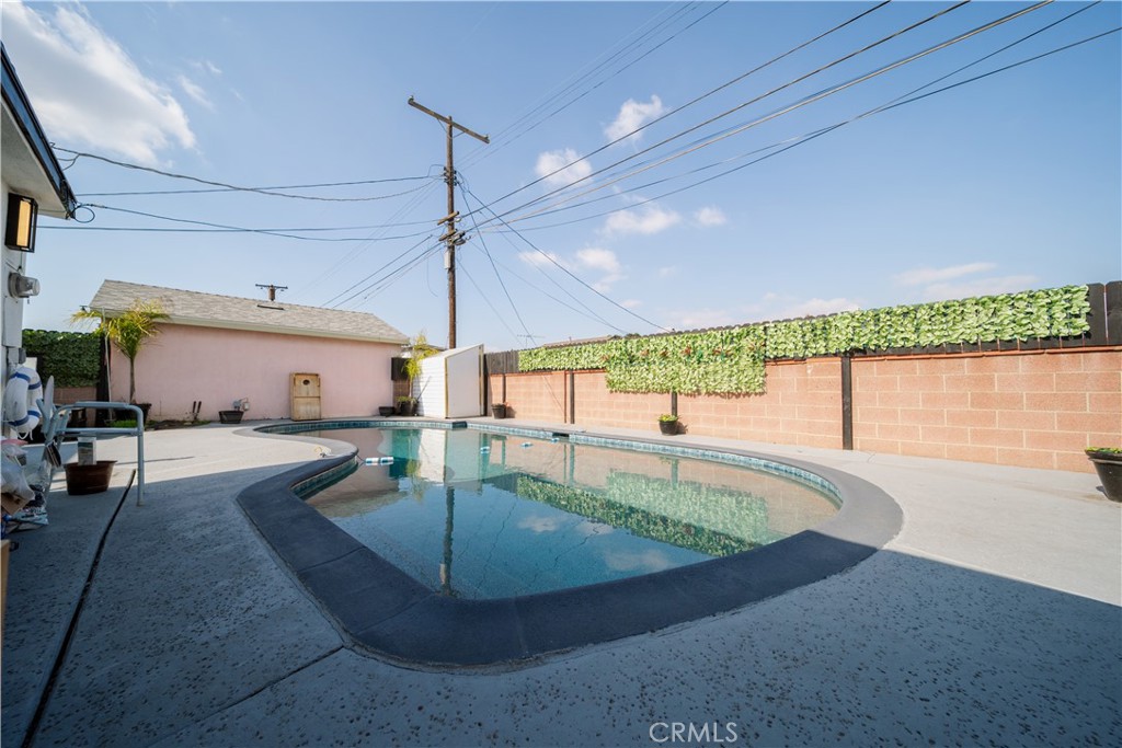 MLS #IV25266044 image #27