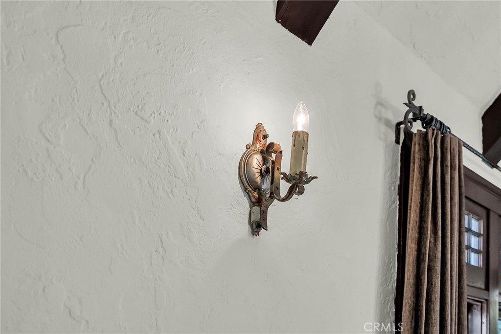 MLS #IV25266078 image #10