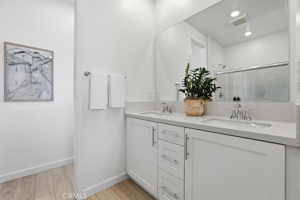 MLS #IV25266378 image #24