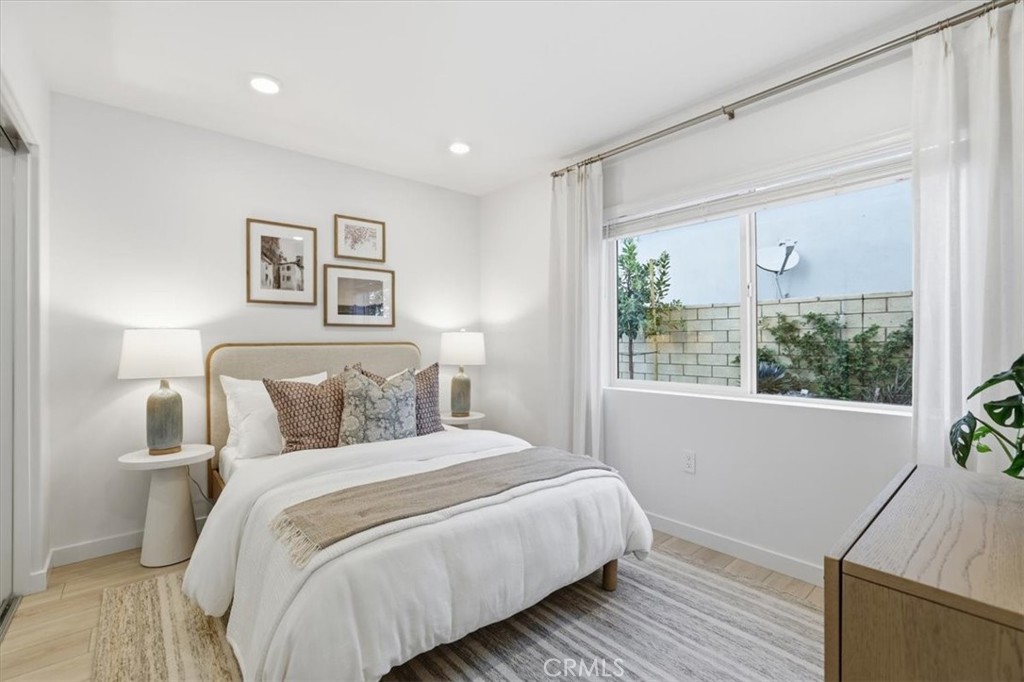 MLS #IV25266378 image #4