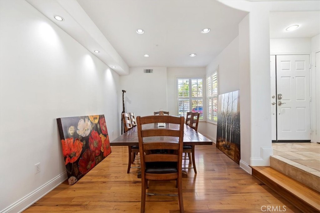 MLS #IV25267520 image #10