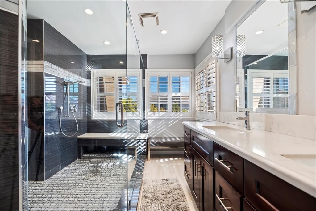 MLS #IV25267520 image #32