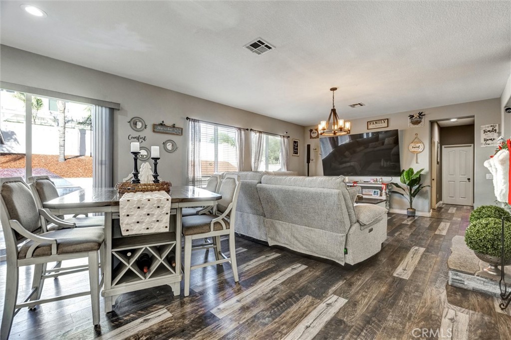 MLS #IV25267806 image #11