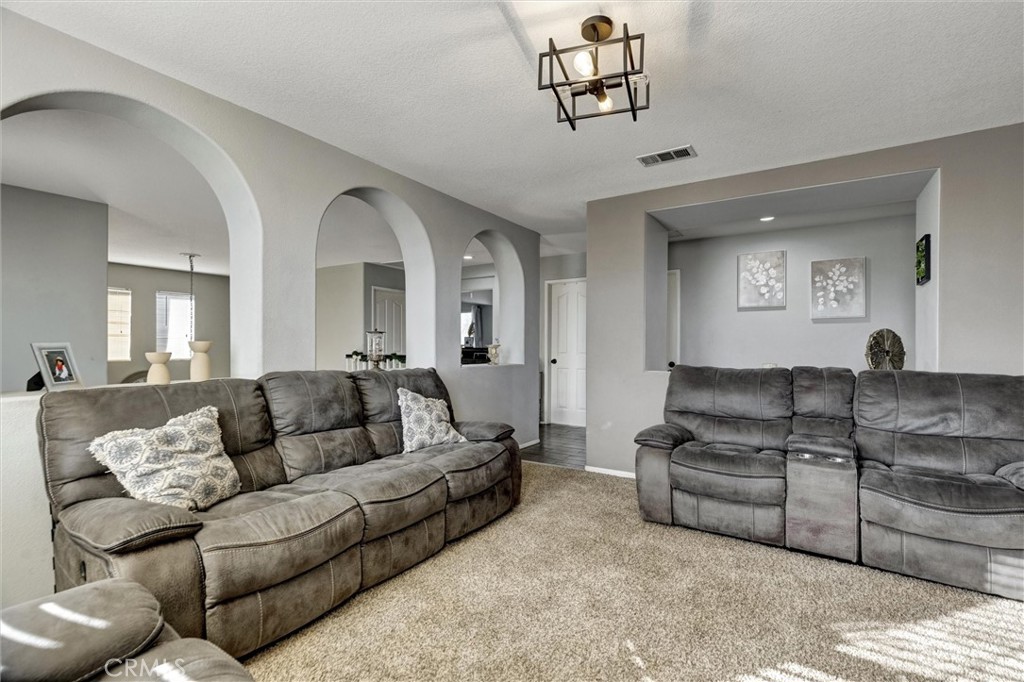 MLS #IV25267806 image #21