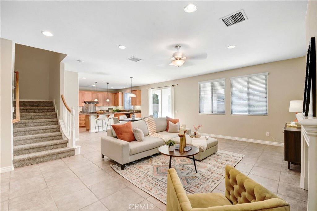 MLS #IV25268126 image #3