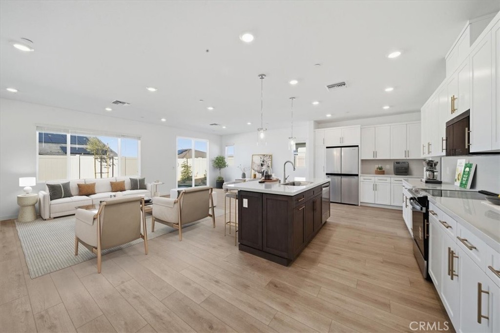 MLS #IV25268597 image #8