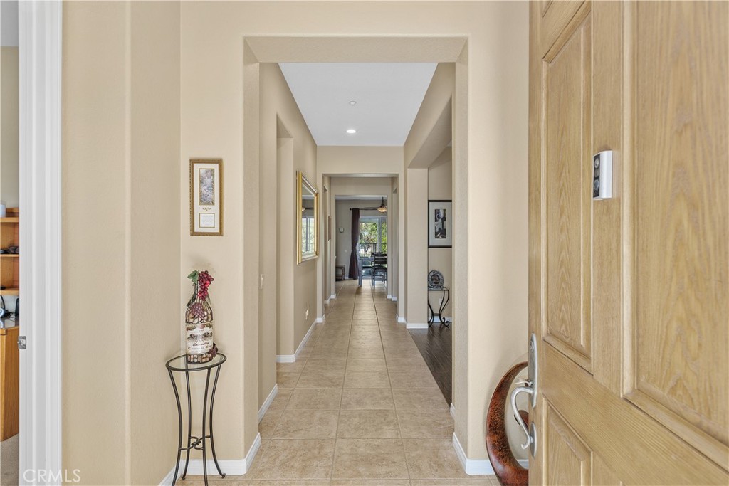 MLS #IV25268915 image #2