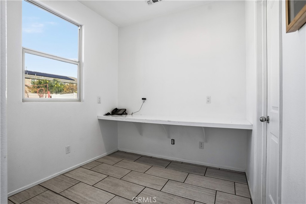 MLS #IV25269607 image #30